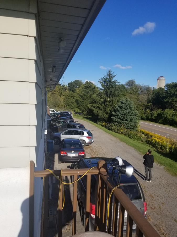 Twin Oaks Motel Orono Kültér fotó