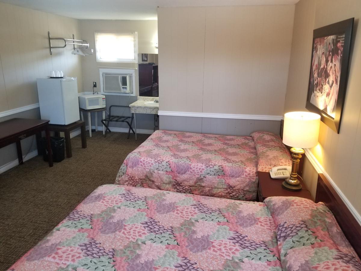 Twin Oaks Motel Orono Kültér fotó