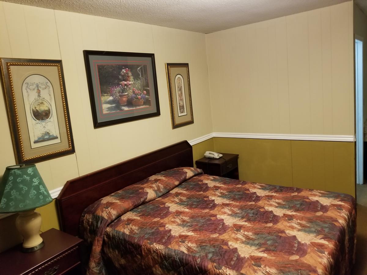 Twin Oaks Motel Orono Kültér fotó