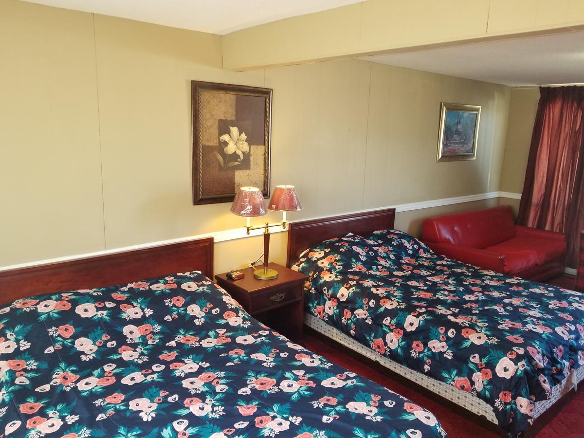 Twin Oaks Motel Orono Kültér fotó